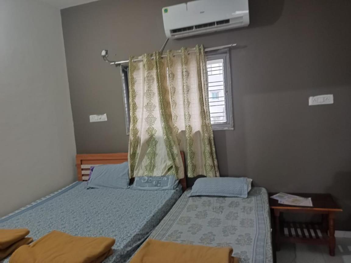 Honest Deluxe Room Garudeshwar Dış mekan fotoğraf
