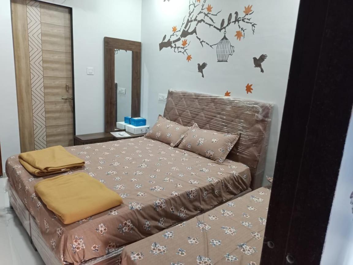 Honest Deluxe Room Garudeshwar Dış mekan fotoğraf